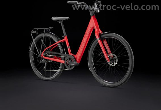 Velo De Ville Electrique Trek Verve  1 Lowstep Lt 250wh Shimano Acera 8v Rouge   Velo D Exposition - 2