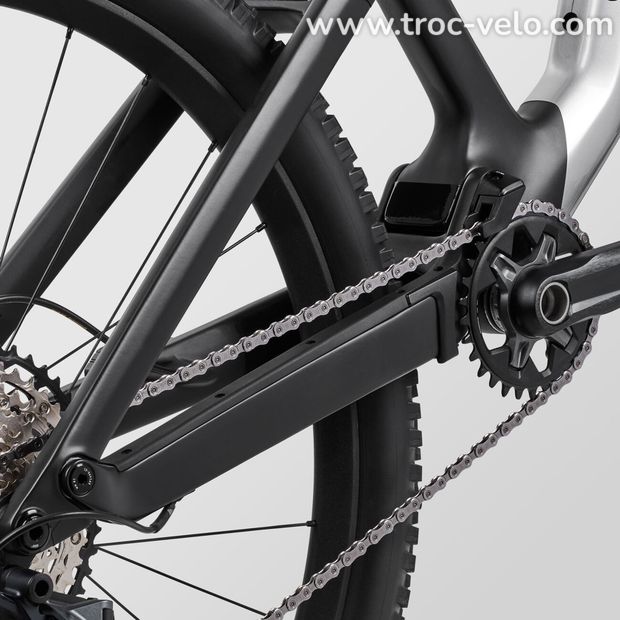 VTT CANYON NEURON CF8 taille L - 3