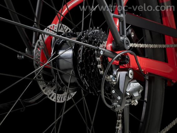 Velo De Ville Electrique Trek Verve  1 Lowstep Lt 250wh Shimano Acera 8v Rouge   Velo D Exposition - 4