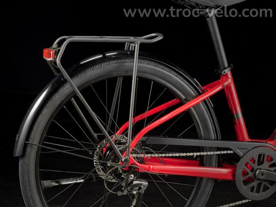Velo De Ville Electrique Trek Verve  1 Lowstep Lt 250wh Shimano Acera 8v Rouge   Velo D Exposition - 7