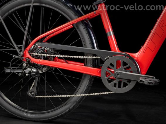 Velo De Ville Electrique Trek Verve  1 Lowstep Lt 250wh Shimano Acera 8v Rouge   Velo D Exposition - 8
