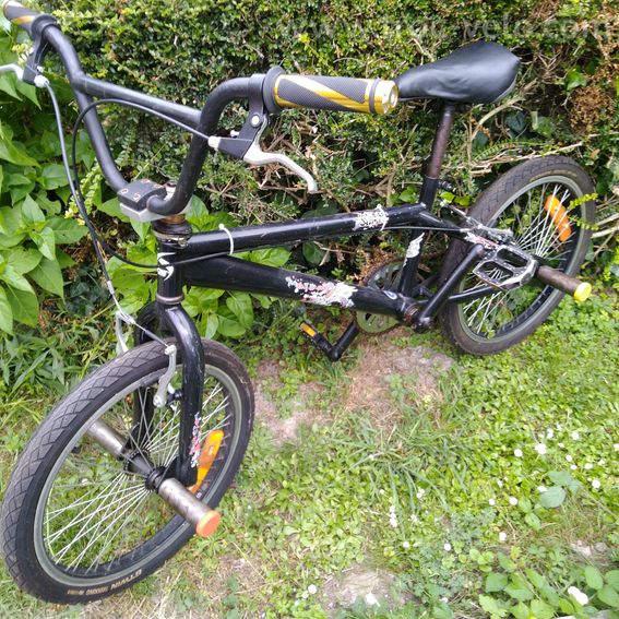 Vends vélo bmx  - 4