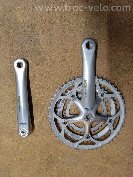 Pédalier Shimano 105 Triple Plateau Hollowtech