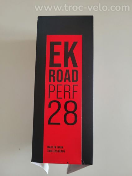 Pneu Road EKOI Perf 28 TUBELESS READY