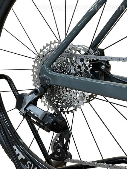 Canyon Grail CF SL 7 eTap Carbon Vélo de gravel Sram Rival AXS 2023 - 9
