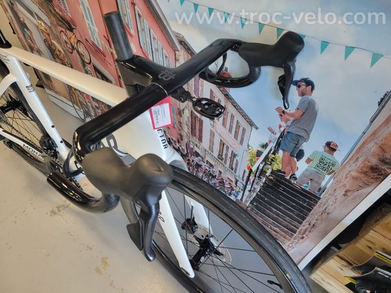 Neuf ! Factor Monza Ultegra Di2 Taille 52 - 3