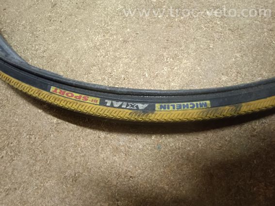 Pneu Vintage Michelin Axial Bi Sport 700 23c
