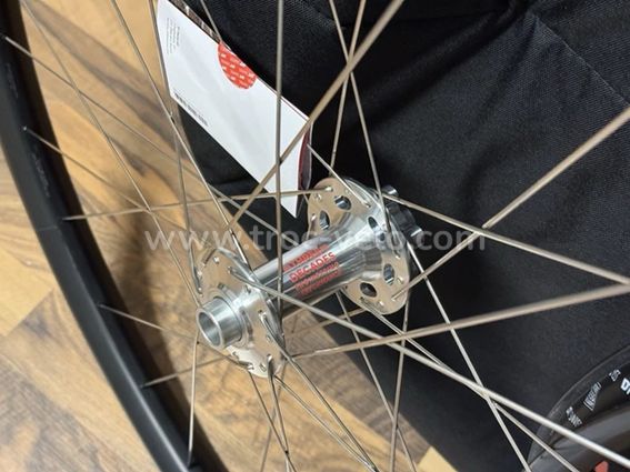 Paire de roue
