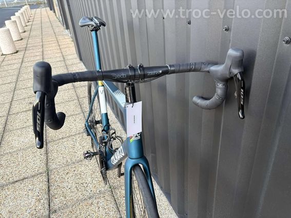 Colnago V3 bleu MKBL 105 Di2 12v 56S - 3