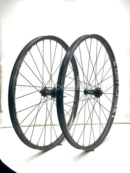 Roues Newmen - extralite artisanales