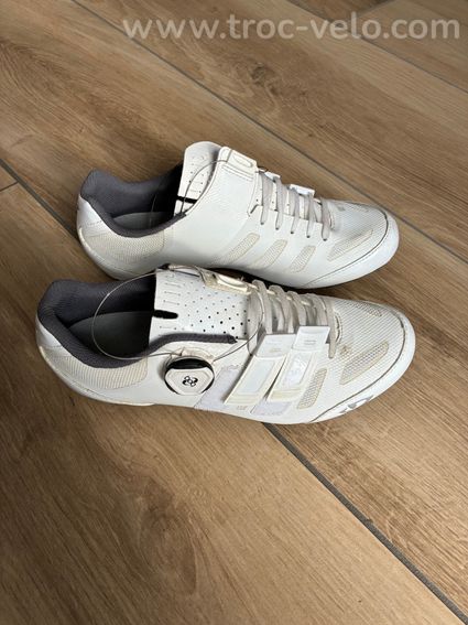 Chaussures Giro neuve - 4