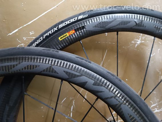 Paire De Roues Mavic Cosmic Carbone Ssc Ust 45 Mm 10 vitesses  - 4