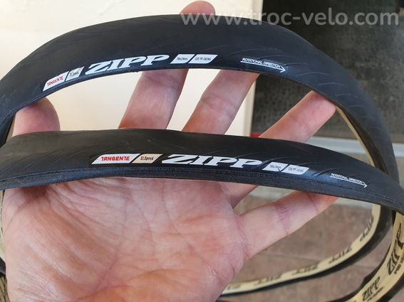 paire de boyaux de marque ZIPP