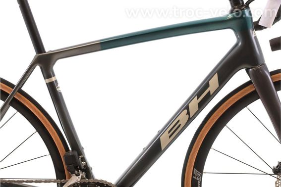 Produit Reconditionne    Bh Sl1 2 9 Di2 12v    Vert   Velo De Route   Tres Bon Etat - 2