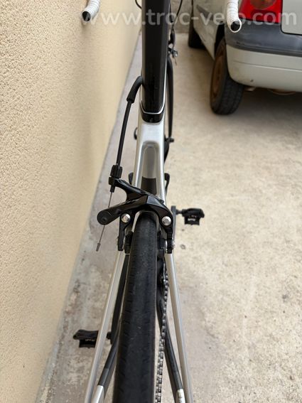 Vélo de route carbone Van Rysel RCR 900 CF - 6