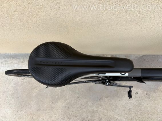 Vélo de route carbone Van Rysel RCR 900 CF - 13