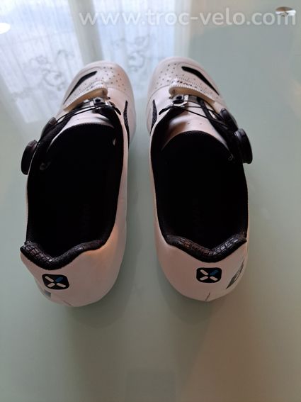 Chaussures BTWIN Race à semelles carbone et serrage Boa - 2