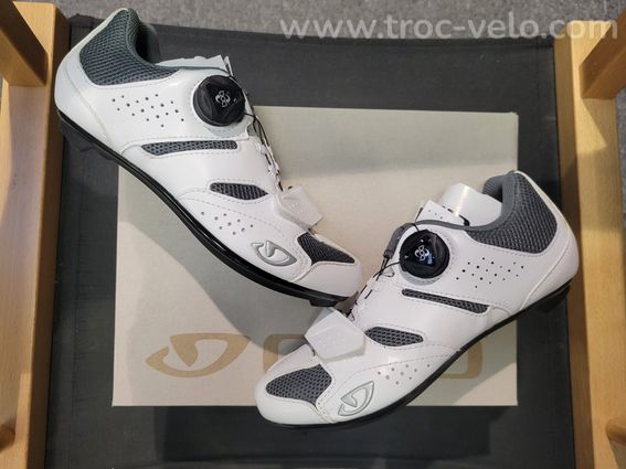Chaussures Giro Savix Women Taille 36 -30%