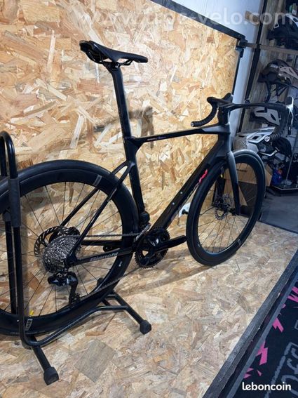 🚴 Bianchi Specialissima 2027 – Taille 55 – Shimano 105 Di2 - 3