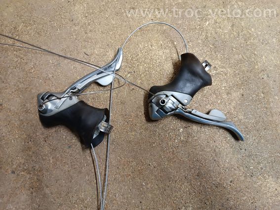 Manettes Shimano Ultegra 3 Plateaux 9 Vitesses  - 3
