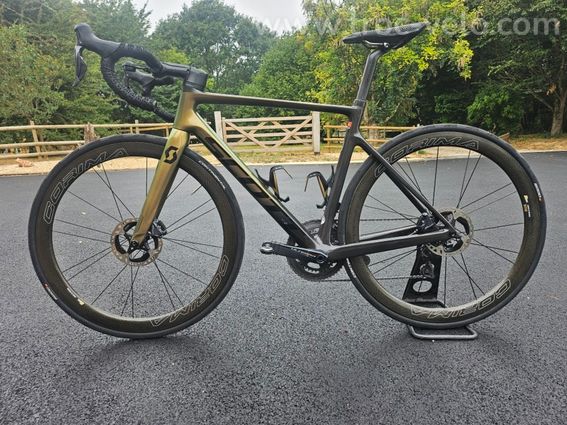 SCOTT ADDICT RC15 TAILLE M/54 TBE Di2 - 2
