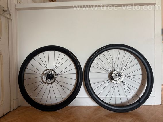 Paire de roues Shimano RS171 + Cassette Ultegra 12V + Disques + Pneus – État neuf - 2