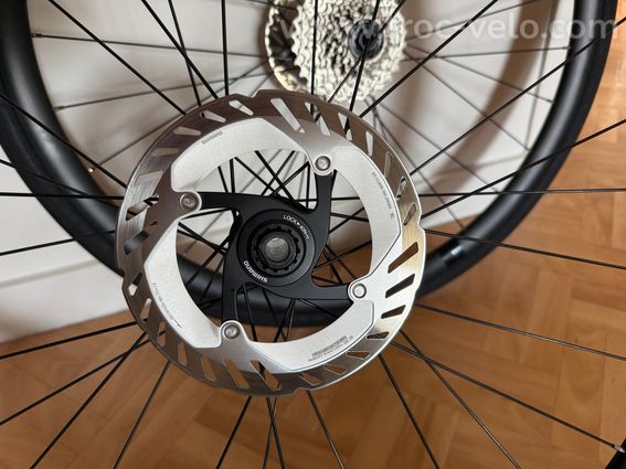 Paire de roues Shimano RS171 + Cassette Ultegra 12V + Disques + Pneus – État neuf - 8
