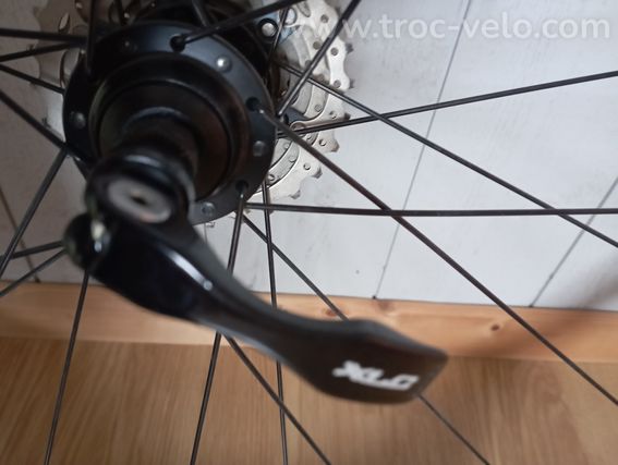 Paire de roues Shimano RS - 3