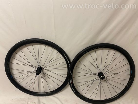 Paire de roues shimano rs 10 disc
