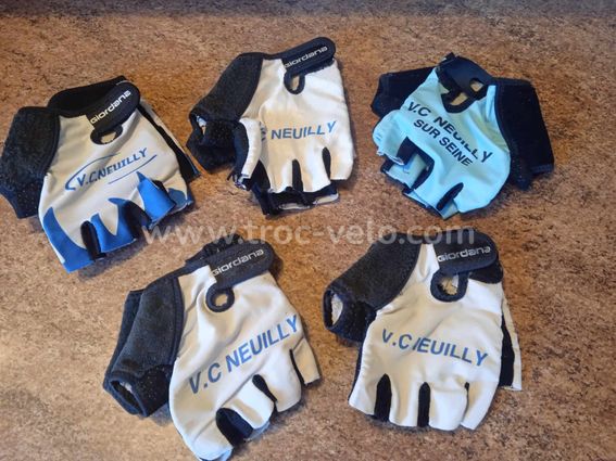 vends Gants de Velo Vc Neuilly d’occasion et Manchettes d’occasion