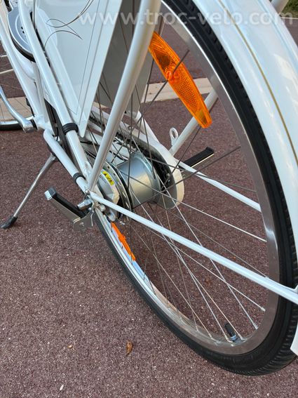 Electra 8 vitesses + panier Brooks – Excellent état - 2