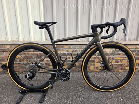 Vend vélo de course - 2