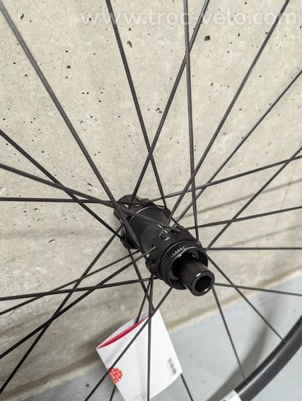 Paire DT SWISS P1850 Spline - NEUVE - 3