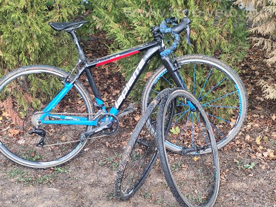 Vélo de cyclo-cross Lapierre et vélo de route giant tous  idéal école de vélo  - 5