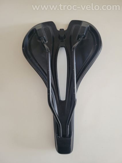 Selle Liv Approach SL 248x145 mm - 2