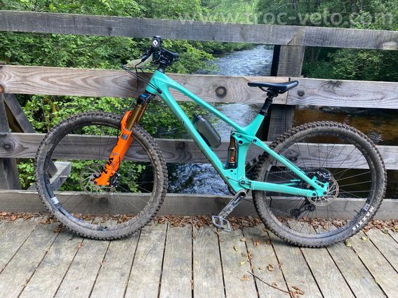 VTT YT IZZO CORE 2 - 2