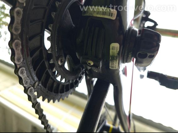 Vélo de route Carbone Specialized Tarmac – Groupe Shimano 105 11v - 6
