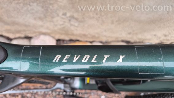 GRAVEL GIANT Revolt X Advanced Pro 0 tout carbone 2024  (prix neuf 5460€) - 6