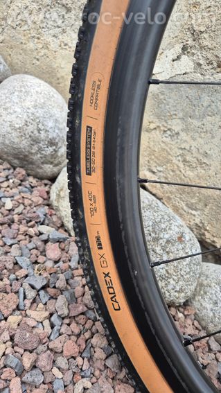 GRAVEL GIANT Revolt X Advanced Pro 0 tout carbone 2024  (prix neuf 5460€) - 10