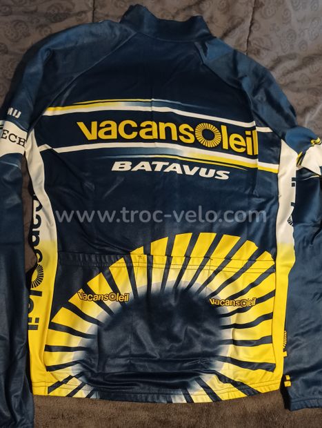 Tenue velo cycliste équipe vacansoleil - 1