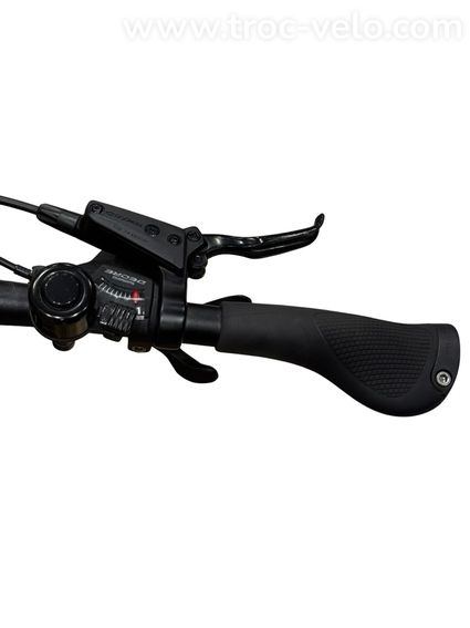 KTM Macina Team LFC 29 pouces VTT électrique  Shimano Deore 2024 - 9