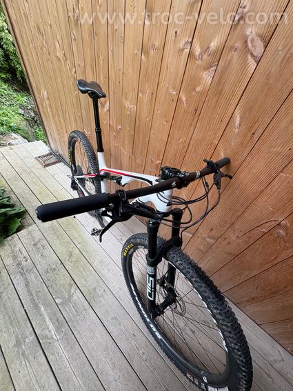VTT tout suspendu Canyon Lux CF8 M - 8