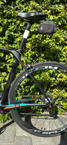 Giant TCR advanced ML - Ultegra Di2 - Roue DTswiss carbone - 8