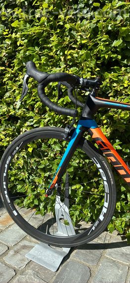 Giant TCR advanced ML - Ultegra Di2 - Roue DTswiss carbone - 9