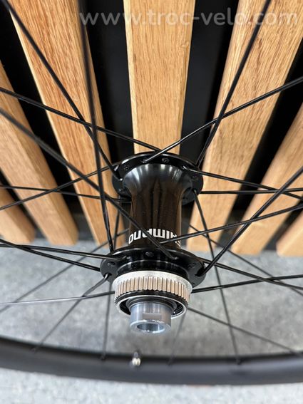 Paire de Roues Carbone Shimano C46 - 7