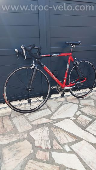 Vends trek 2300 route