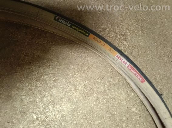 Pneu Vintage Victoria Roma 22 Kevlar 700 22c