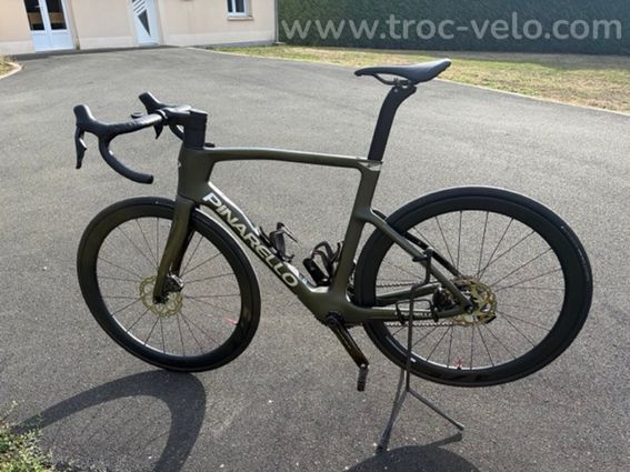 Pinarello F5 105 Di2 2024