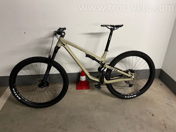 VTT – COMMENCAL META TR 29 (2022) – Taille 58 / XL – État quasi neuf