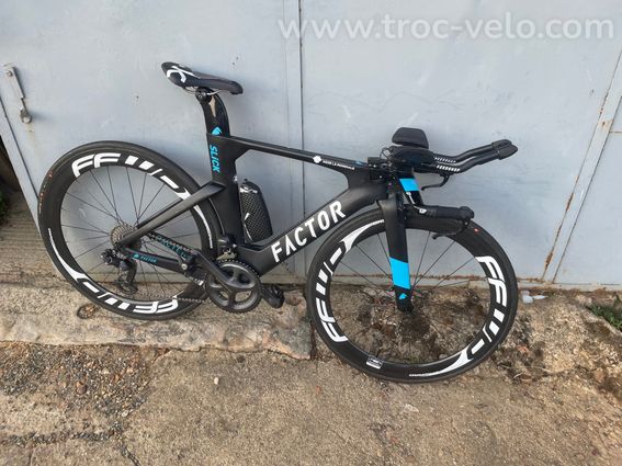 CLM Factor Slick - 2